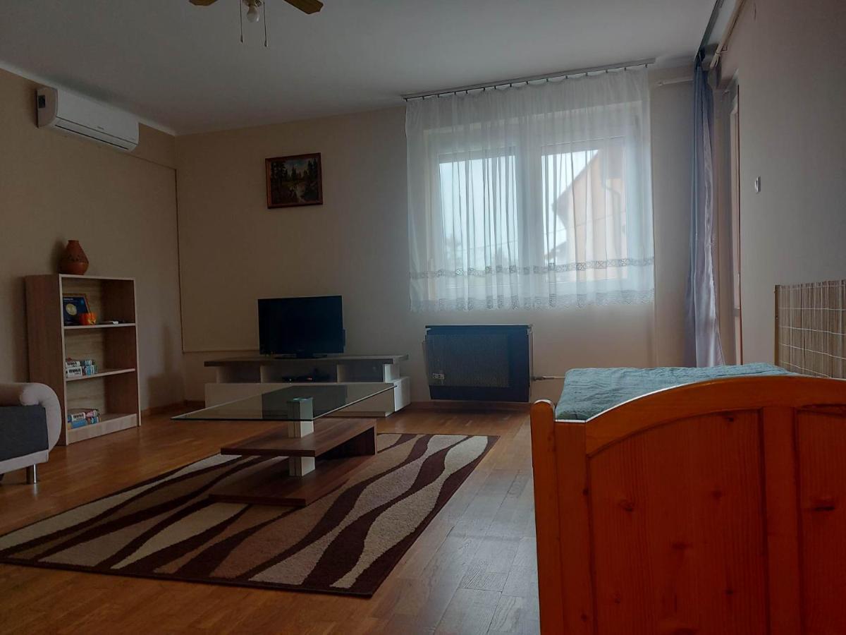 Balaton Apartman Balatonboglár Extérieur photo
